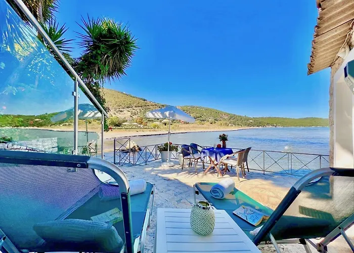 Beachfront By Dadovillas